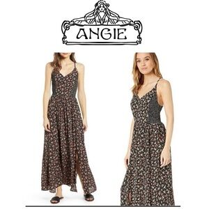 ANGIE Strappy Black Floral Print Smocked back Slits Maxi Dress Ladies Large